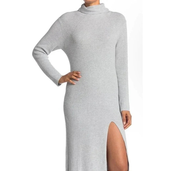 Abound NWT’s Mock Neck Ribbed Midi sweater dress. Slit thigh. Size medium - Picture 3 of 9